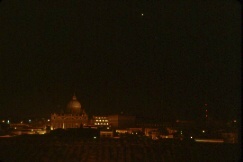 Veduta di San Pietro di notte